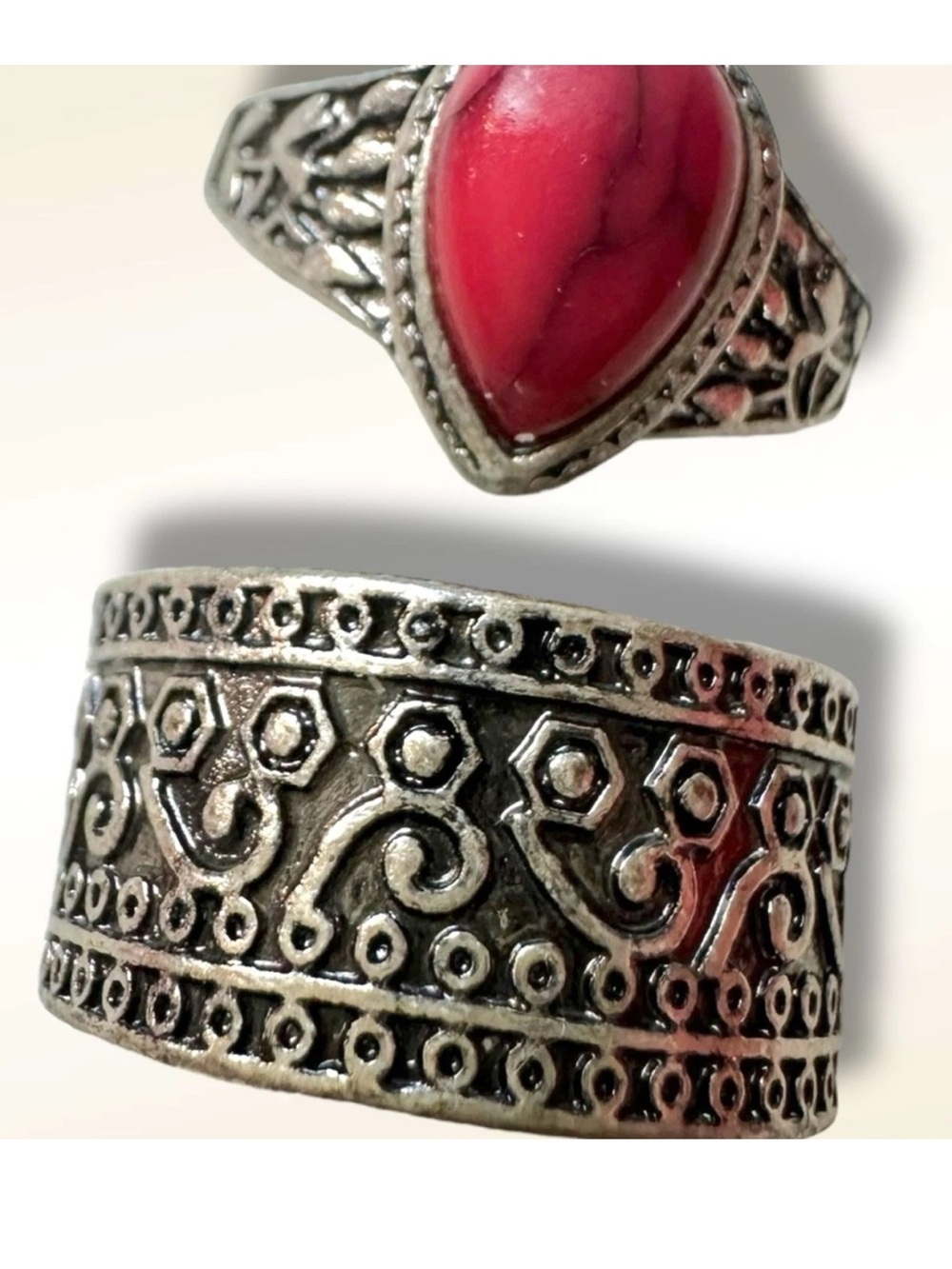 NEW, Free People Ring Set FP Silver Tone Red Stone Boho Stacking Womens Jewelry - Picture 5 of 7